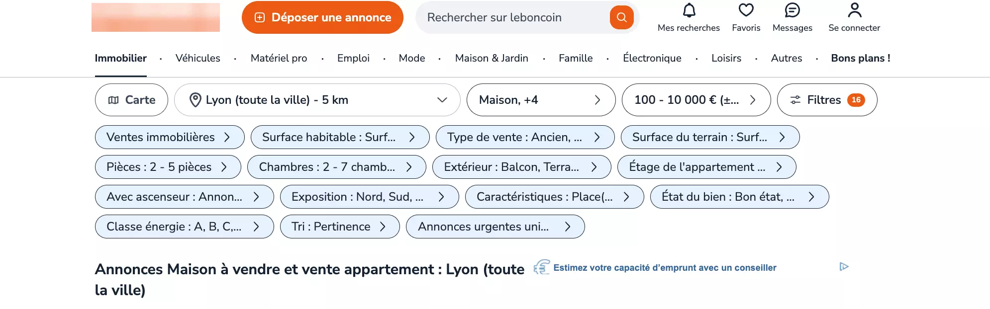 A Leboncoin property search with 16 active filters shown as chips: Lyon (toute la ville) 5 km, Maison +4, 100 to 10,000 euros, Surface habitable, Type de vente, Pièces 2-5, Chambres 2-7, Extérieur, Étage, Ascenseur, Exposition, Caractéristiques, État du bien, Classe énergie, Tri, Annonces urgentes